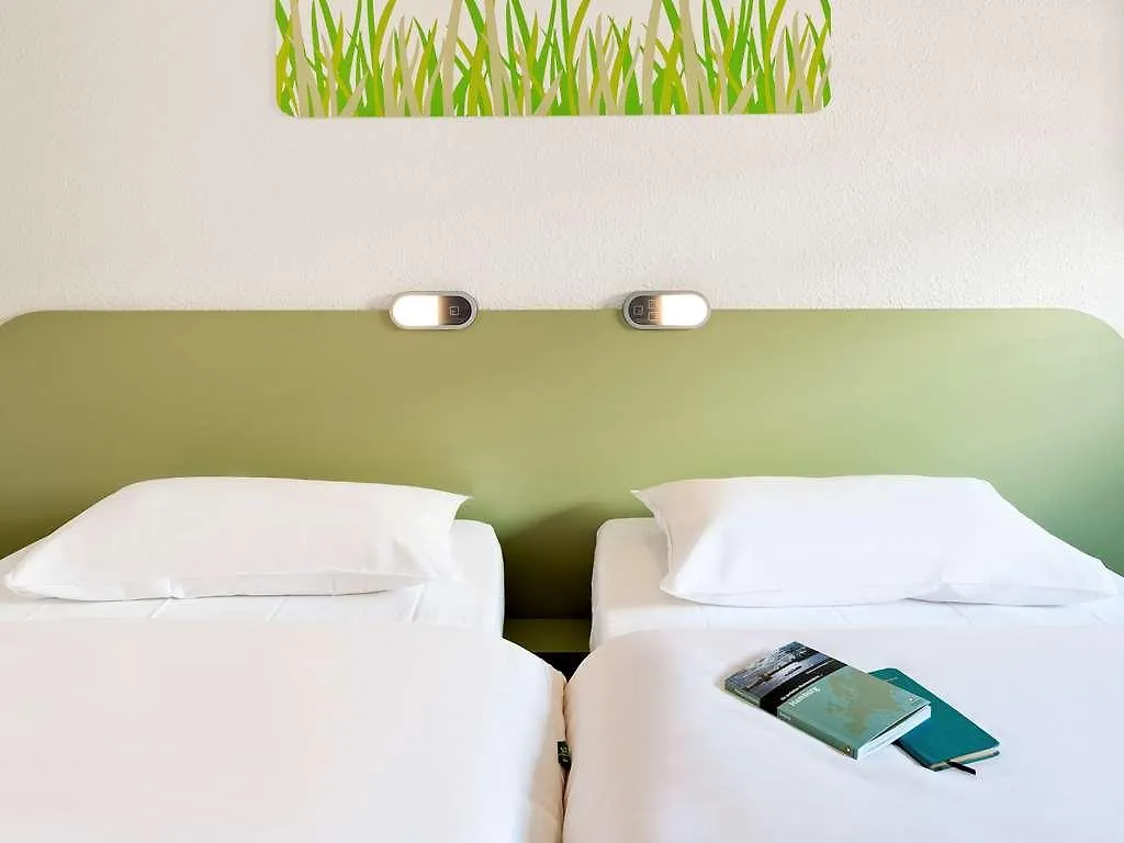 Ibis Budget Zurich City West Hotel