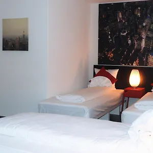 3* Apartmanhotel Inside Five